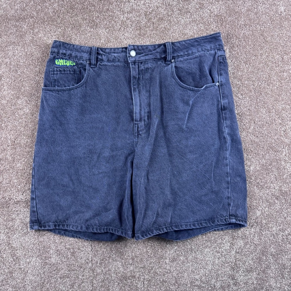 Empyre Tori Washed Black Denim Skater Shorts Womens Size 13 High Rise Gray